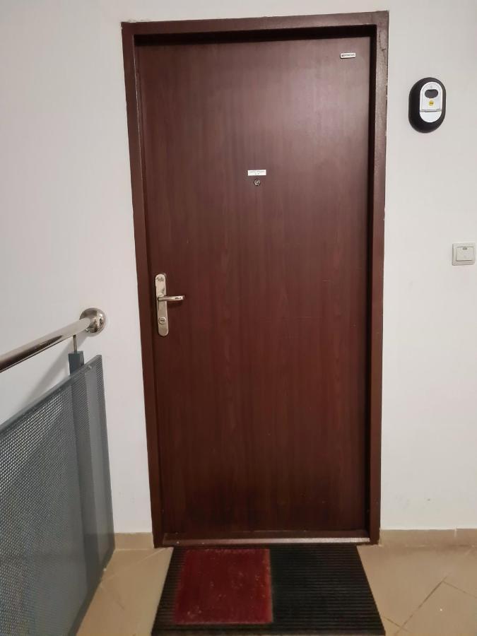 Cozy Apartment Арад Екстер'єр фото