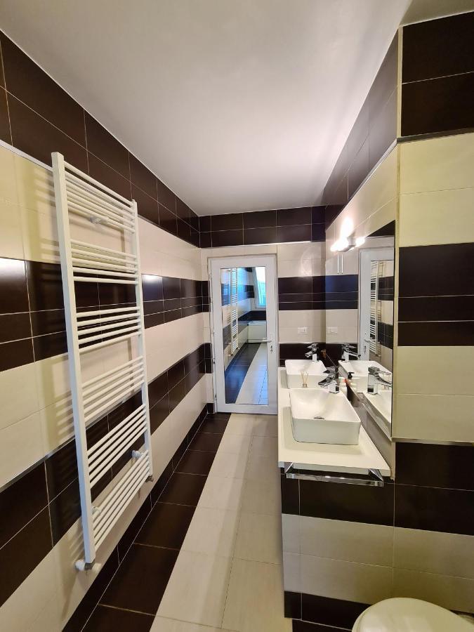 Cozy Apartment Арад Екстер'єр фото